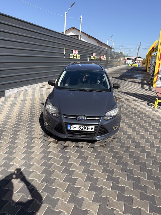 FORD Focus 2013 — imagine 5