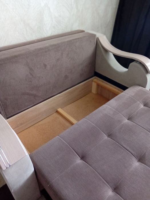 Продаётся диван б/у