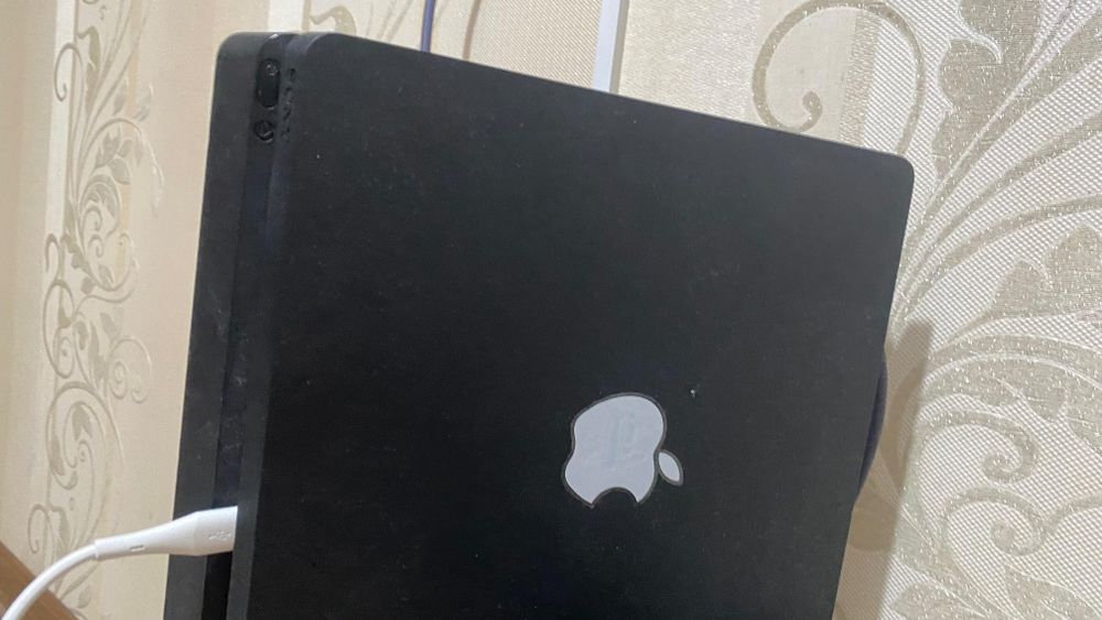 Playstation slim 4 1 tb Прошитая