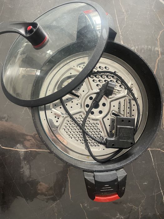 Электрическая кастрлюля