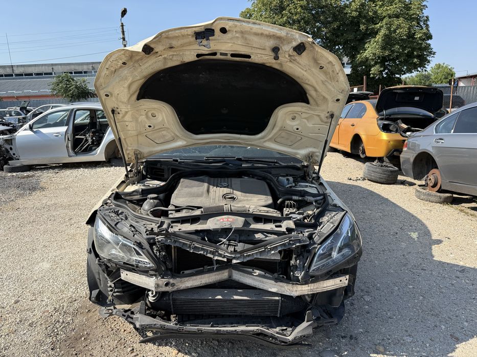 Mercedes E-Class W212 E200 CDI 2015г. – На части