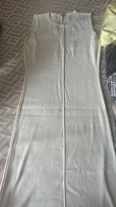 Продам платья и разное