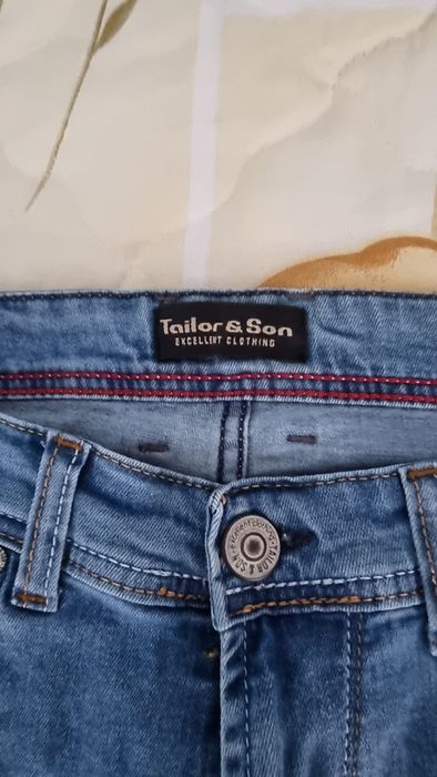 Продавам мъжки дънки