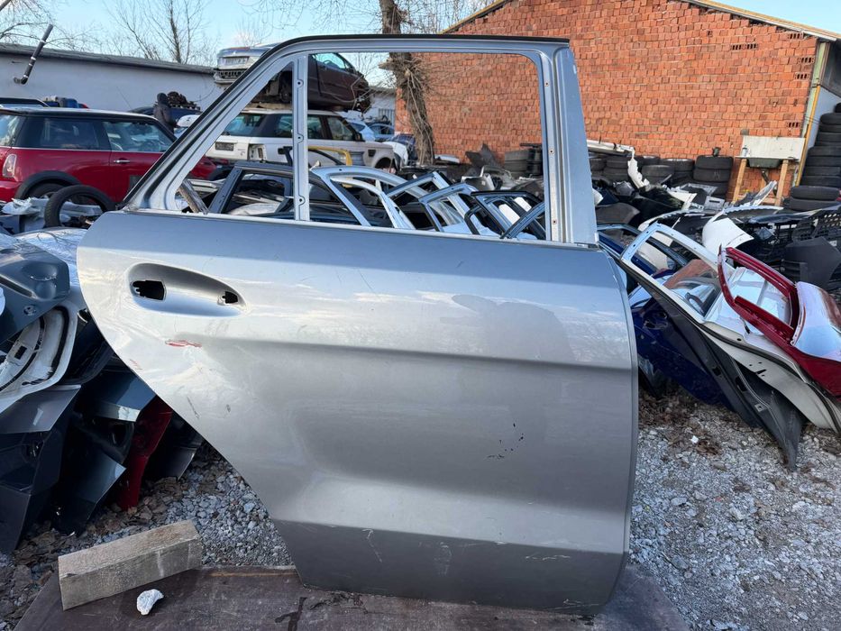 Врата Mercedes GLE W166