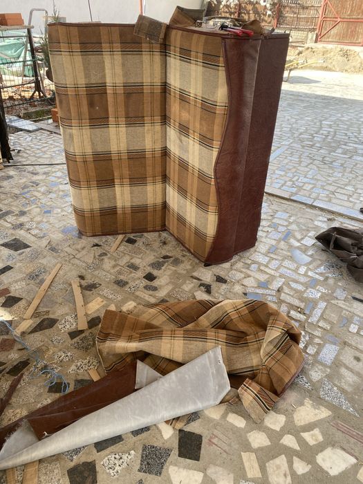 Tapiter reconditionez canapele fotolii