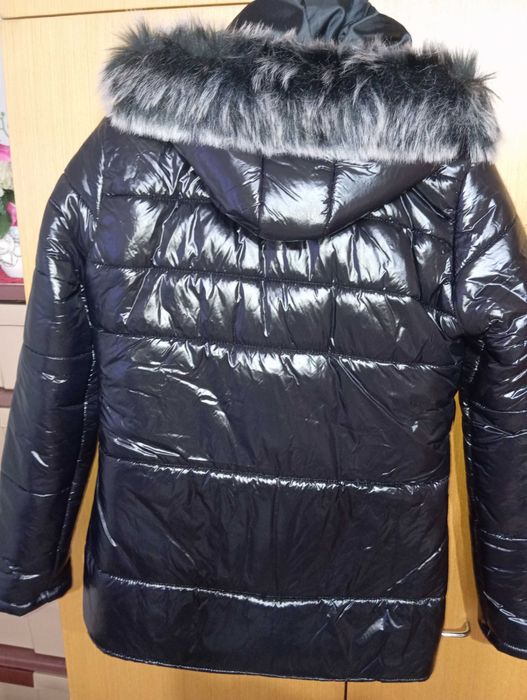 Чисто Ново Дамско яке