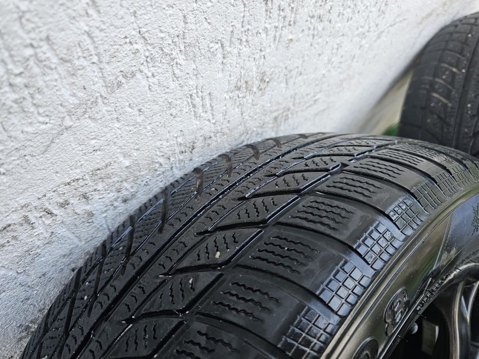 Jante Volkswagen 5x112 R16+ Cauciucuri Iarna 215/55/R16
