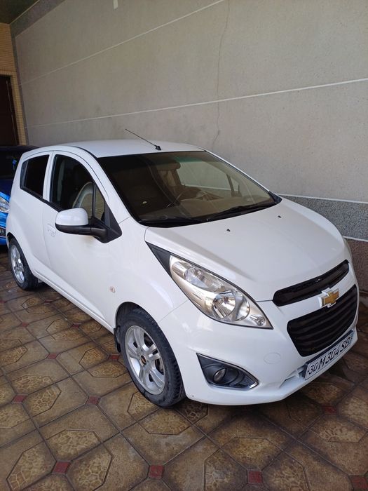 Chevrolet Spark 2017 — 2