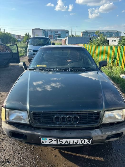 Продам Ауди в4 на ходу