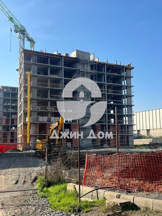 Тристаен апартамент БЕЗ ТАКСА ПОДДРЪЖКА в к-с „Ариа 3“, гр. Бургас