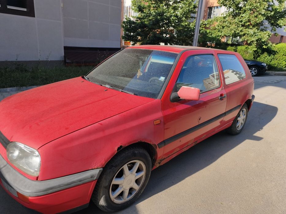 Автомобил Golf 3