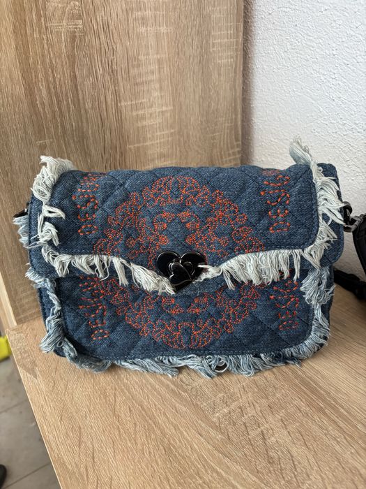 Geanta femei Desigual originala , denim cu franjuri si broderie
