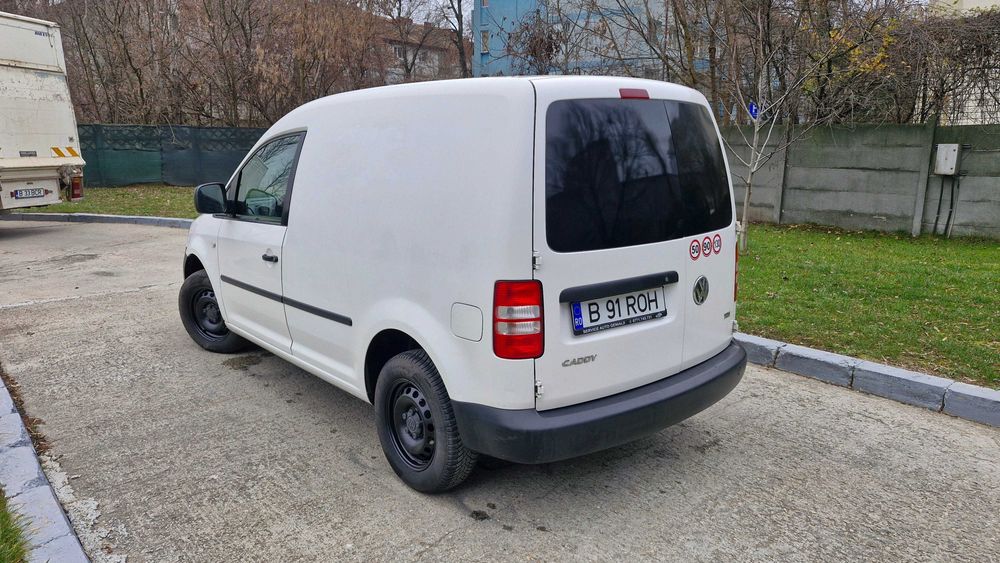 Volkswagen Caddy 2015 unic proprietar