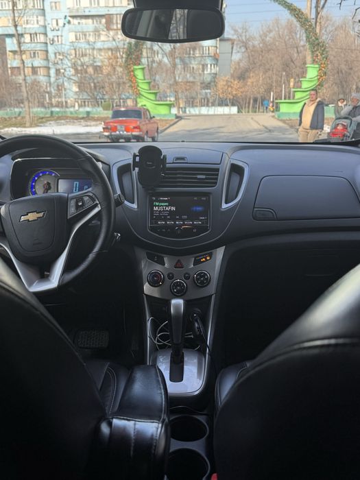 шевралет  трекер 2014