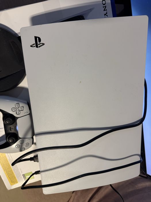 конзола sony PS5 с 1джойстик