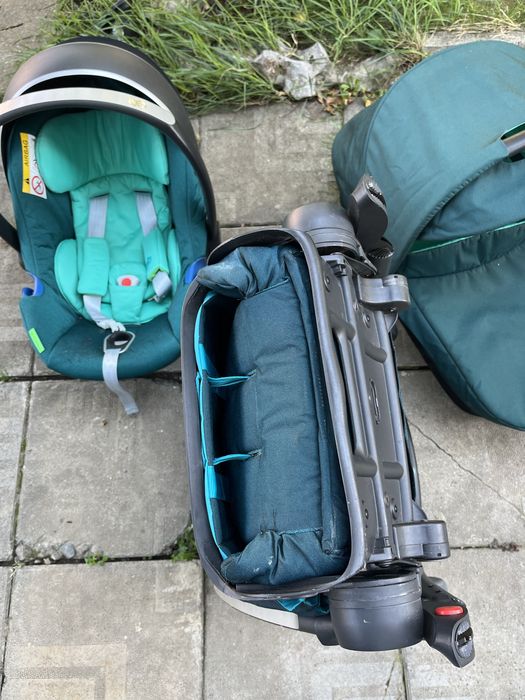 Количка 3 в 1 gb maris + адаптери и дъждобрани
