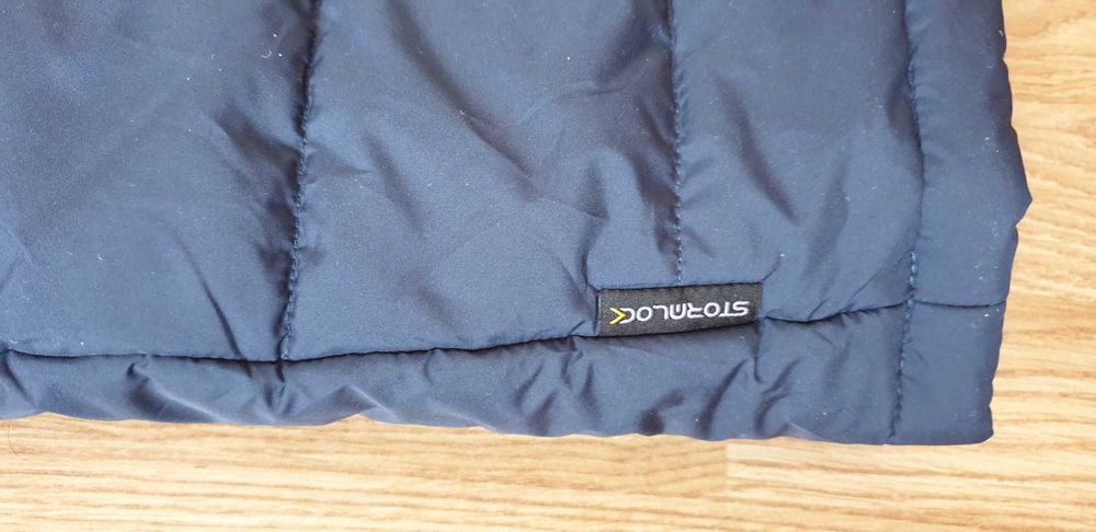 Ново Jack Wolfskin оригинално пухено яке с етикетите размер L