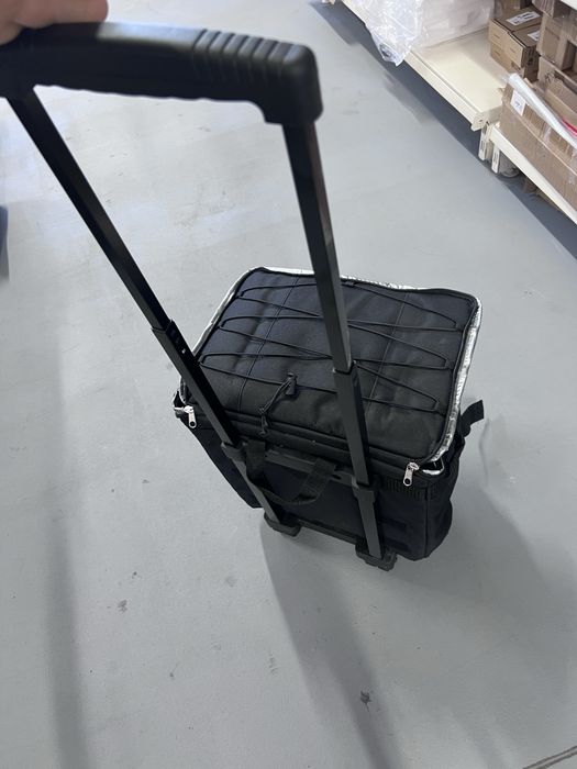 Geanta frigorifica tip troler