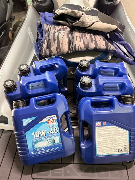 Масло за Sea DooLIQUI MOLY MARINE 10W40    jet ski