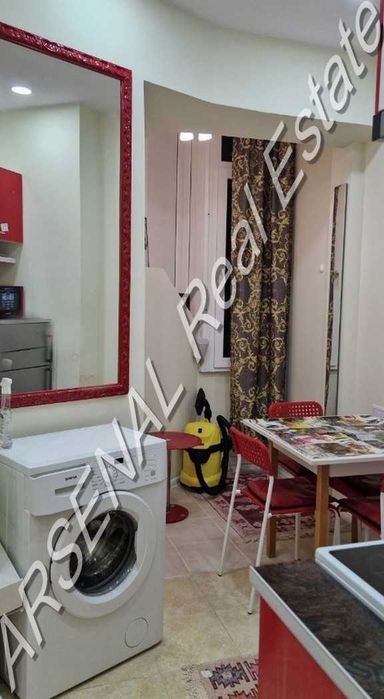 Двустаен апартамент под наем, Център