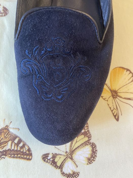 Продам лоферы женские