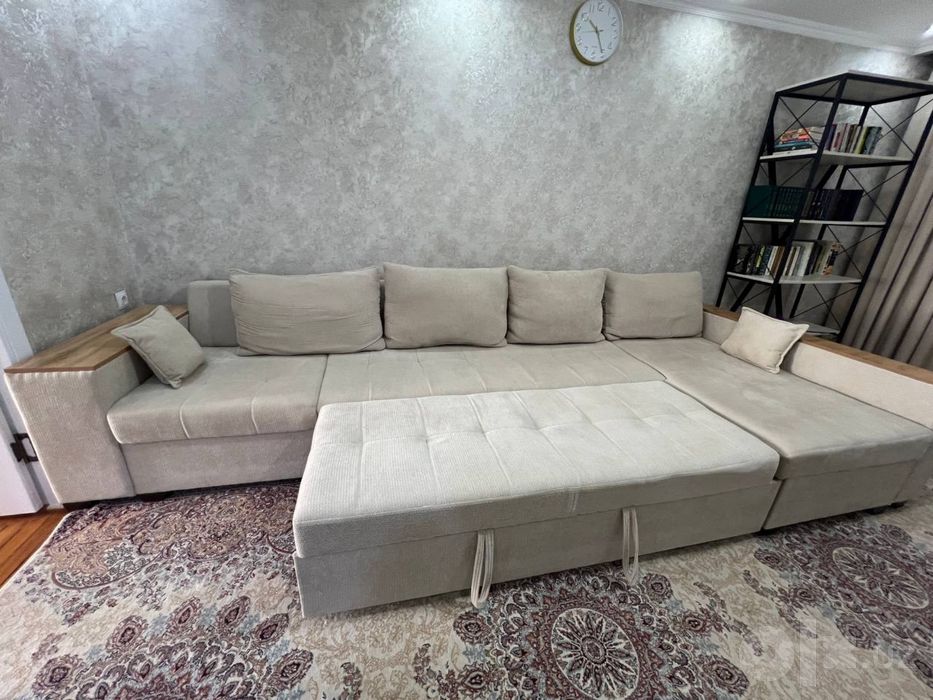 Продаю диван (раскладной) в отличном состоянии