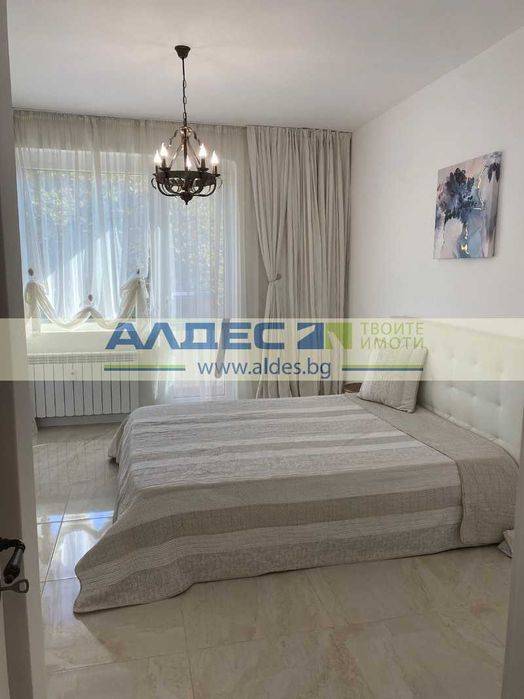 Продава се Двустаен апартамент в София, Докторски паметник - 58 кв.м за 5604 €/кв.м - Снимка #13