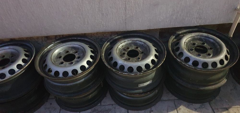 Vând jante Mercedes Sprinter R16