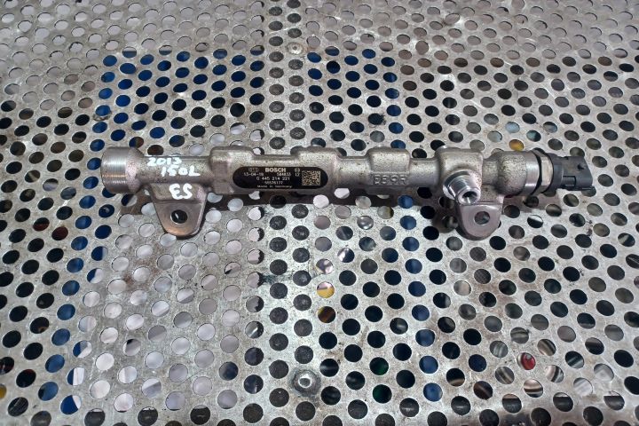 Rampa injectoare 0445214221 55576177 0445214221 55576177 Opel Insigni
