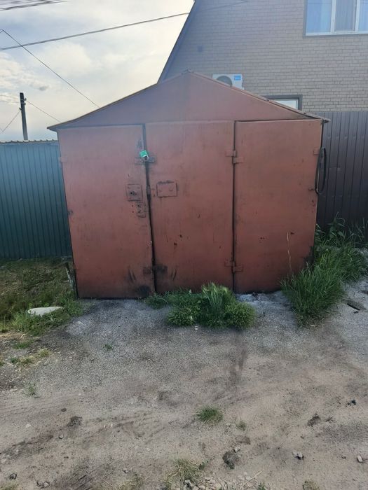 Продам железный гараж