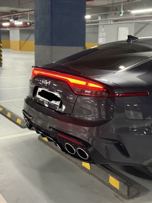 Kia Stinger 3.3 twin turbo