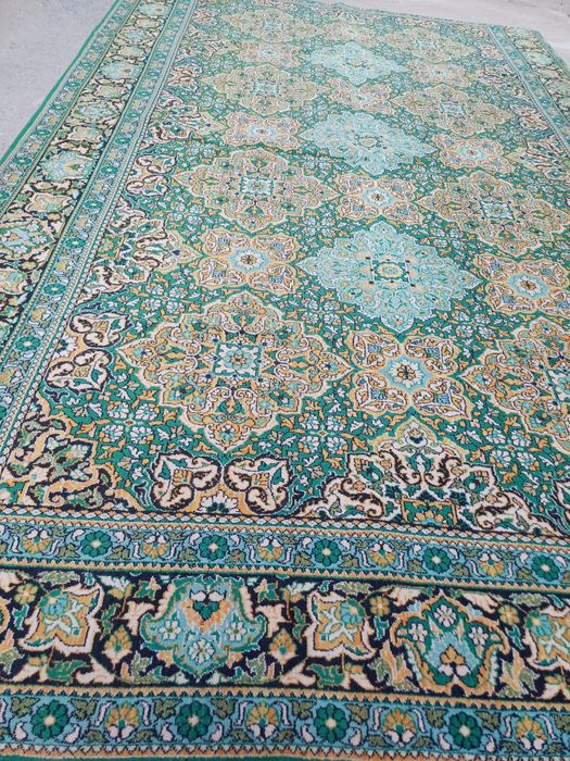 Ковёр в среднем состояний