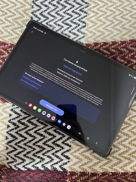 Отличный планшет Samsung Galaxy Tab S9