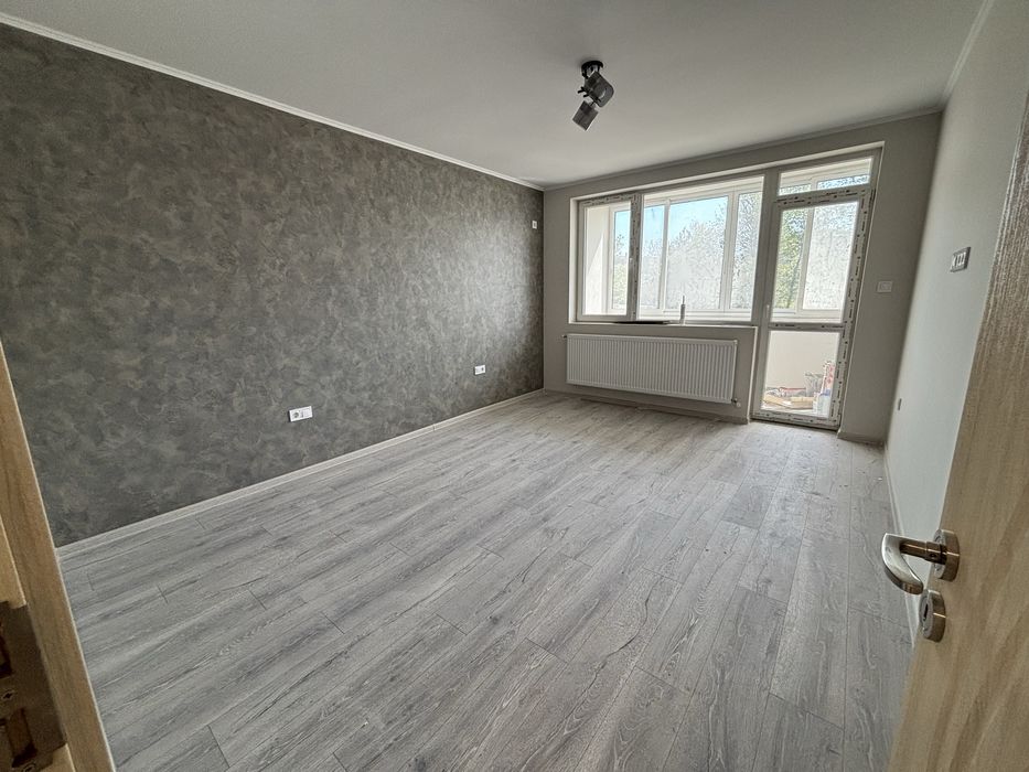 Продава се Тристаен апартамент в Габрово, Младост - 110 кв.м за 742 €/кв.м - Снимка #5