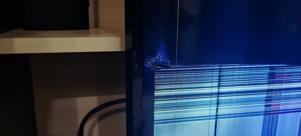 Телевизор lg с дефектом