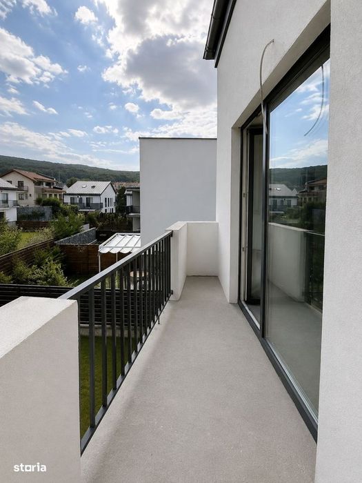Duplex finalizat cu CF zona de case noi Campului