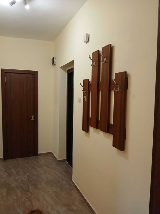 Дава се под наем Двустаен апартамент в Плевен, Идеален център - 70 кв.м за 357 € - Снимка #6