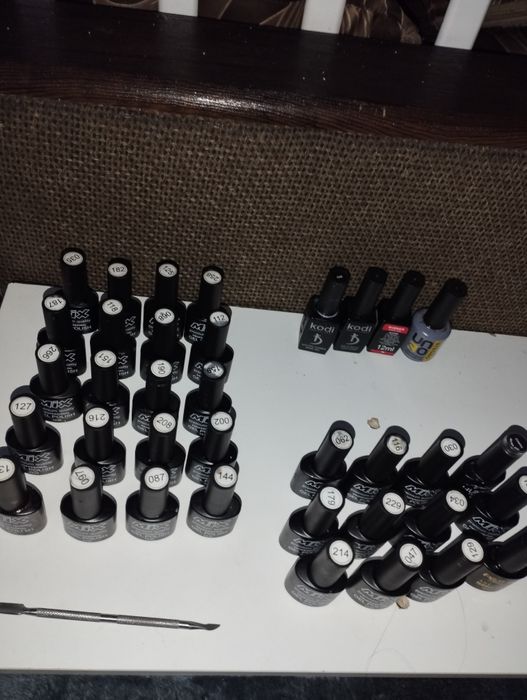 Продам набор для ногтей