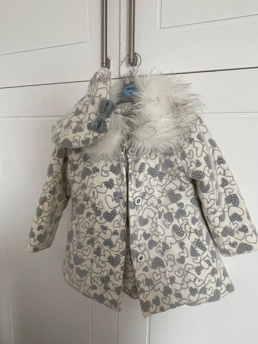 Палто с рокличка и шапка