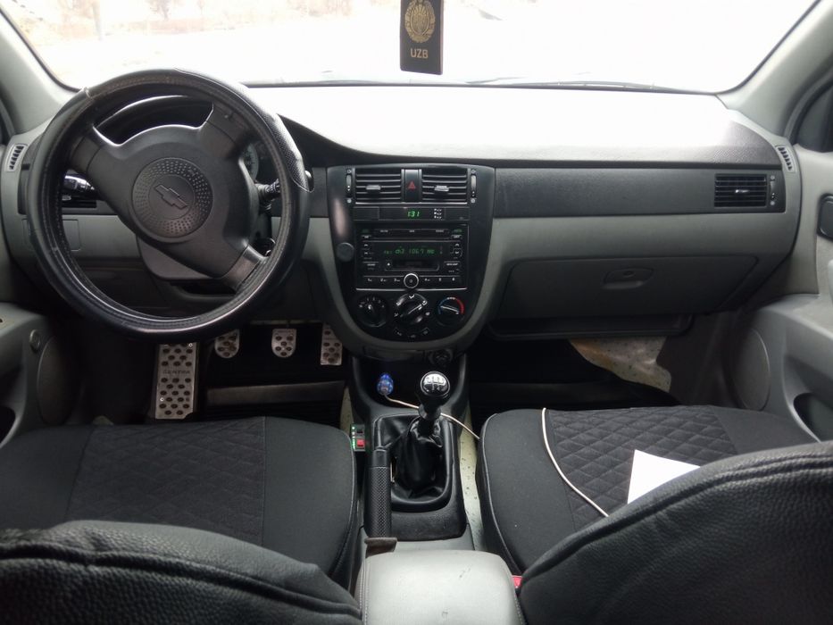 Ласетти 2011 йил холати яхши бензин и метандаям юриди удор йук