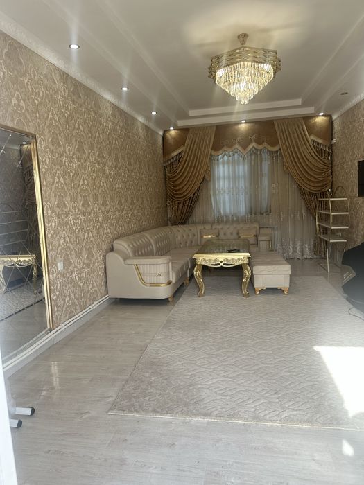 Ховли сотилади инфинбанк рупарасида