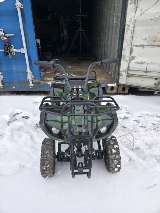 Детская машинка, снегоход,.