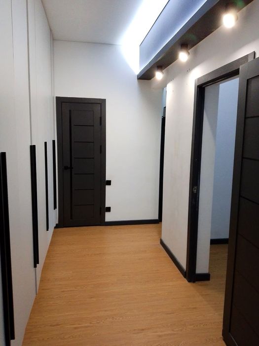 Продаётся квартира в р-не Яшнабад, ор-р Дубовая, 3/8/9(студия)