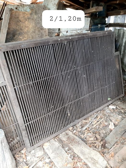 Gratar de fier 2/1,2 ,trei bucăți