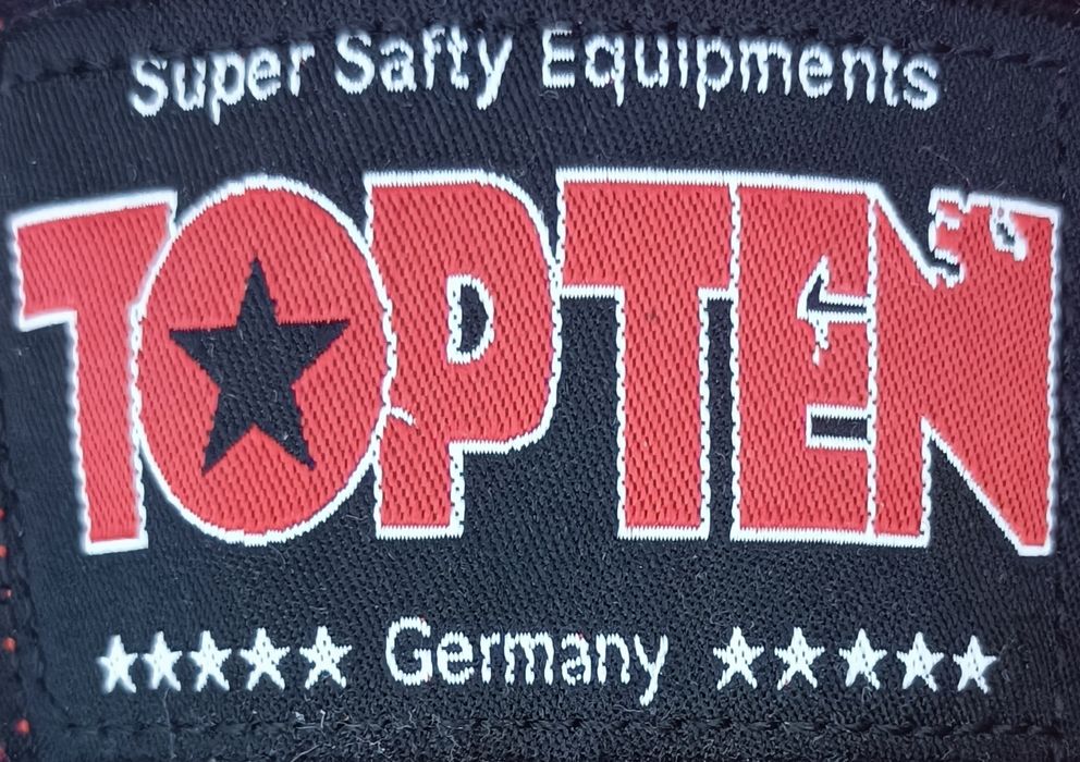 Боксерские перчатки TOP TEN