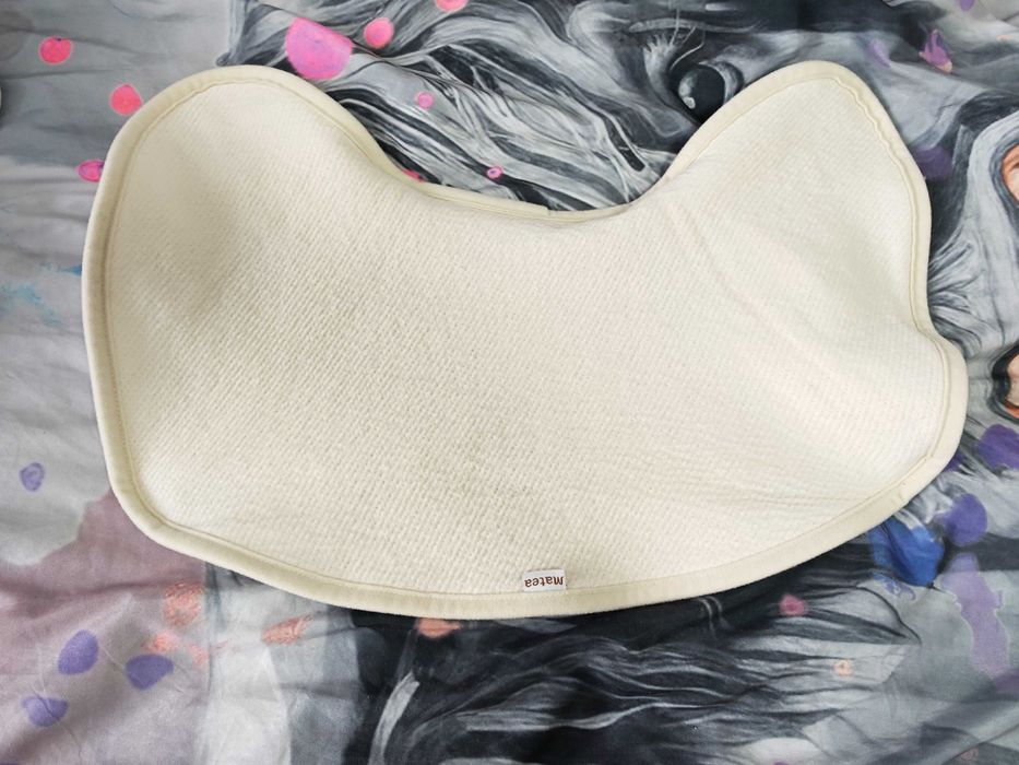 Възглавница за кърмене Matea + Протектор от органичен памук