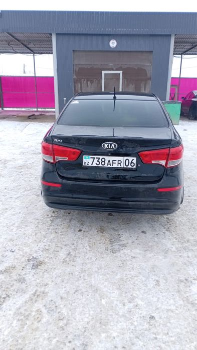 Kia rio. 2015  срочно продам