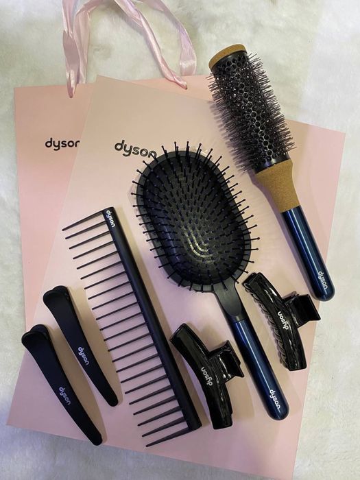 Dyson Расчоска сет 7in1 taroq set Dyson gift set