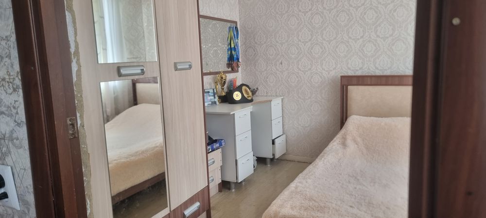 Продам квартиру 4х комнатную