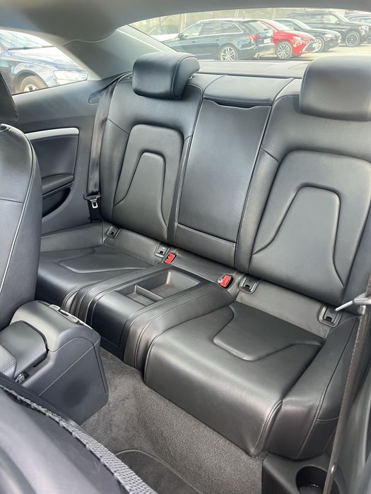 Audi A5 coupe 2.0 бензин